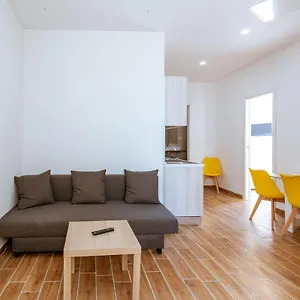 Aparthotel House - In, Naples
